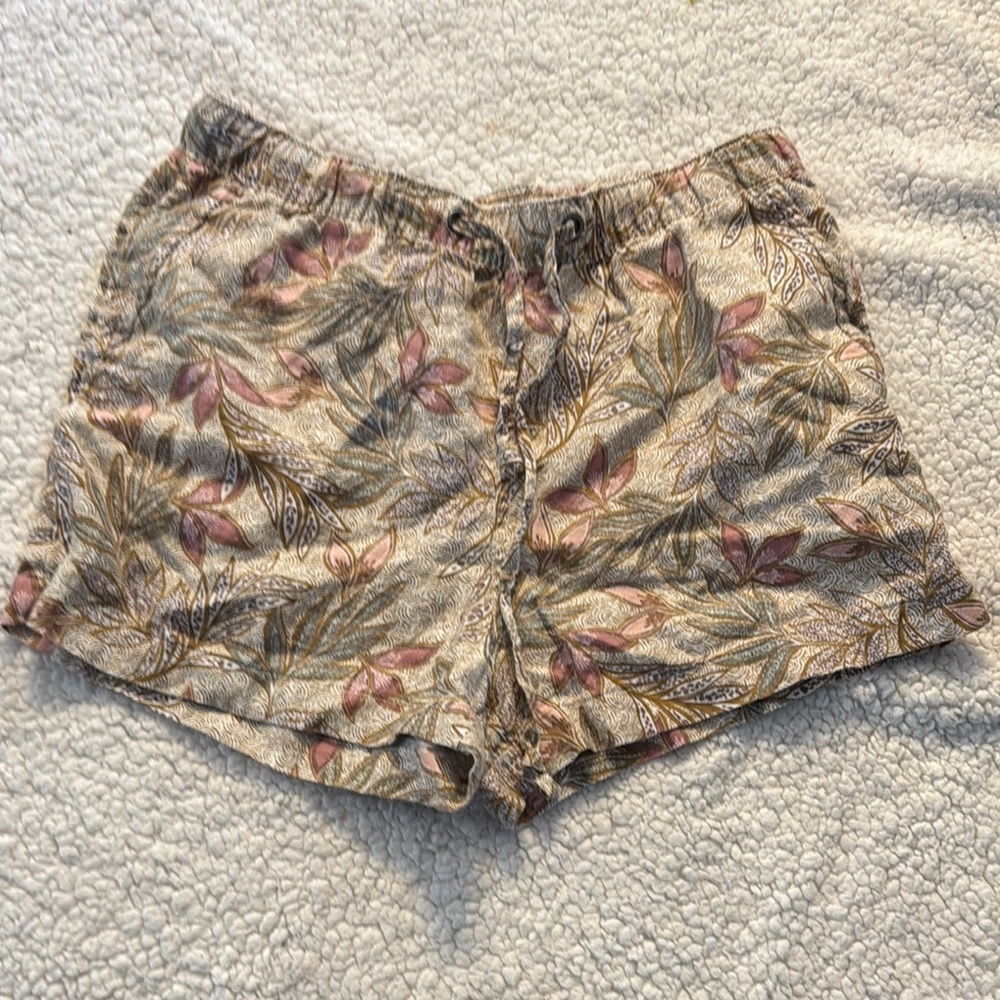 Cynthia Rowley Floral 100% Linen Tan and Pink Floral Shorts